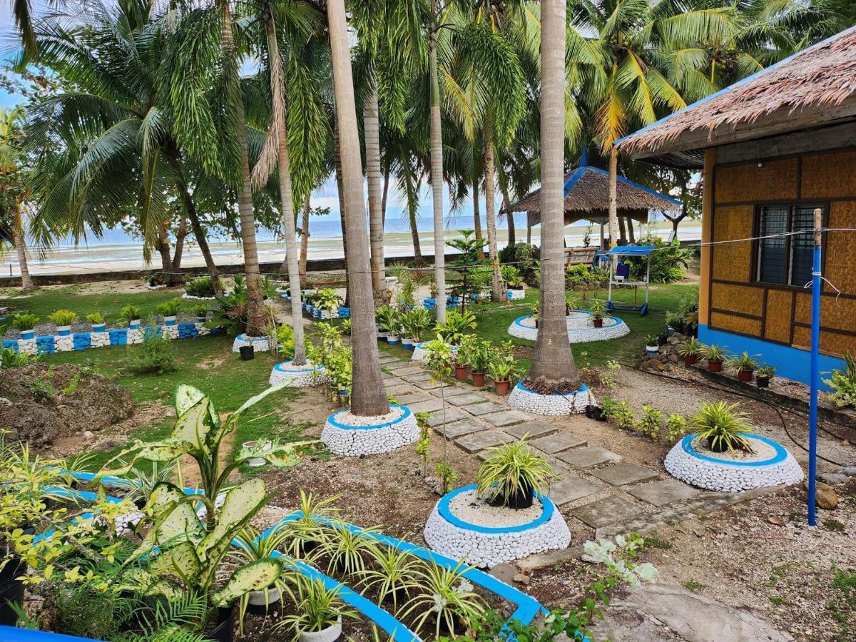 Islanders Paradise Beach Larena Dış mekan fotoğraf